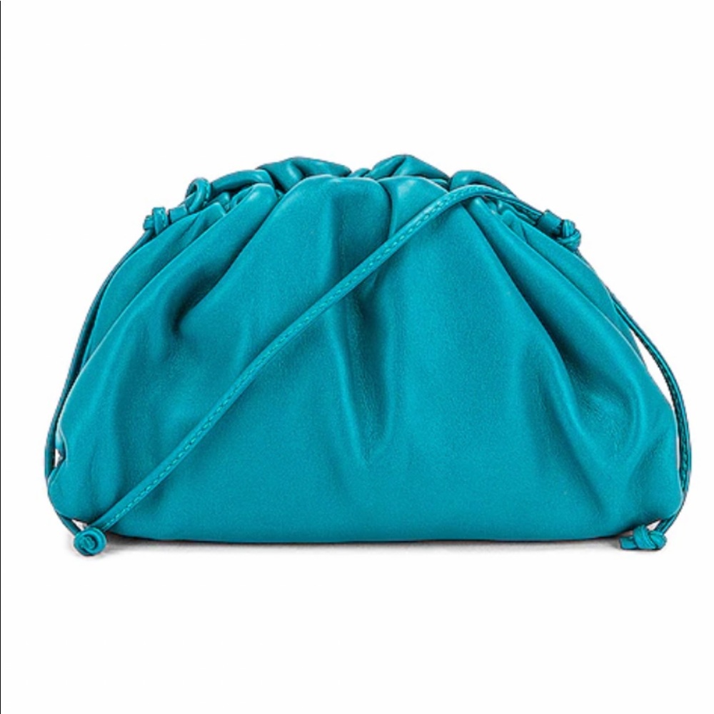 Bottega Veneta Mini Pouch. Crossbody